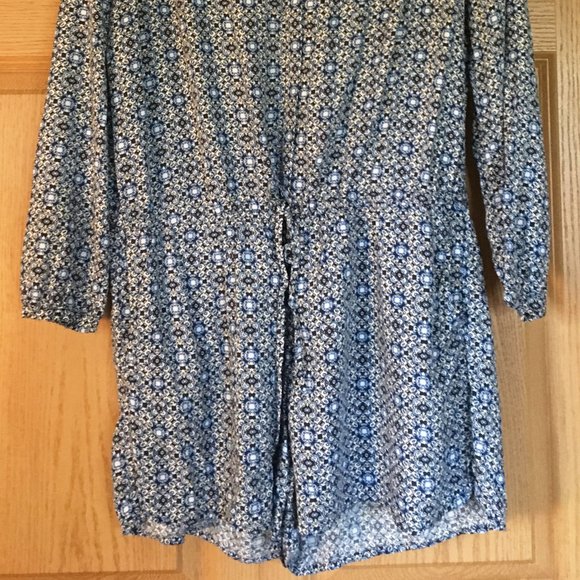 GAP Printed Long Sleeve Romper - Picture 5 of 7